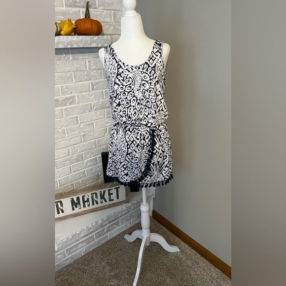 Lilly Pulitzer Pants - Lilly Pulitzer Jarrett Romper Bright Navy Pineapple Party